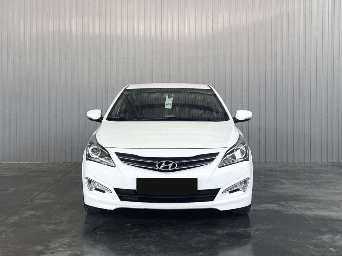 Купить Hyundai Solaris, 2016, 118 449 км, фото №2