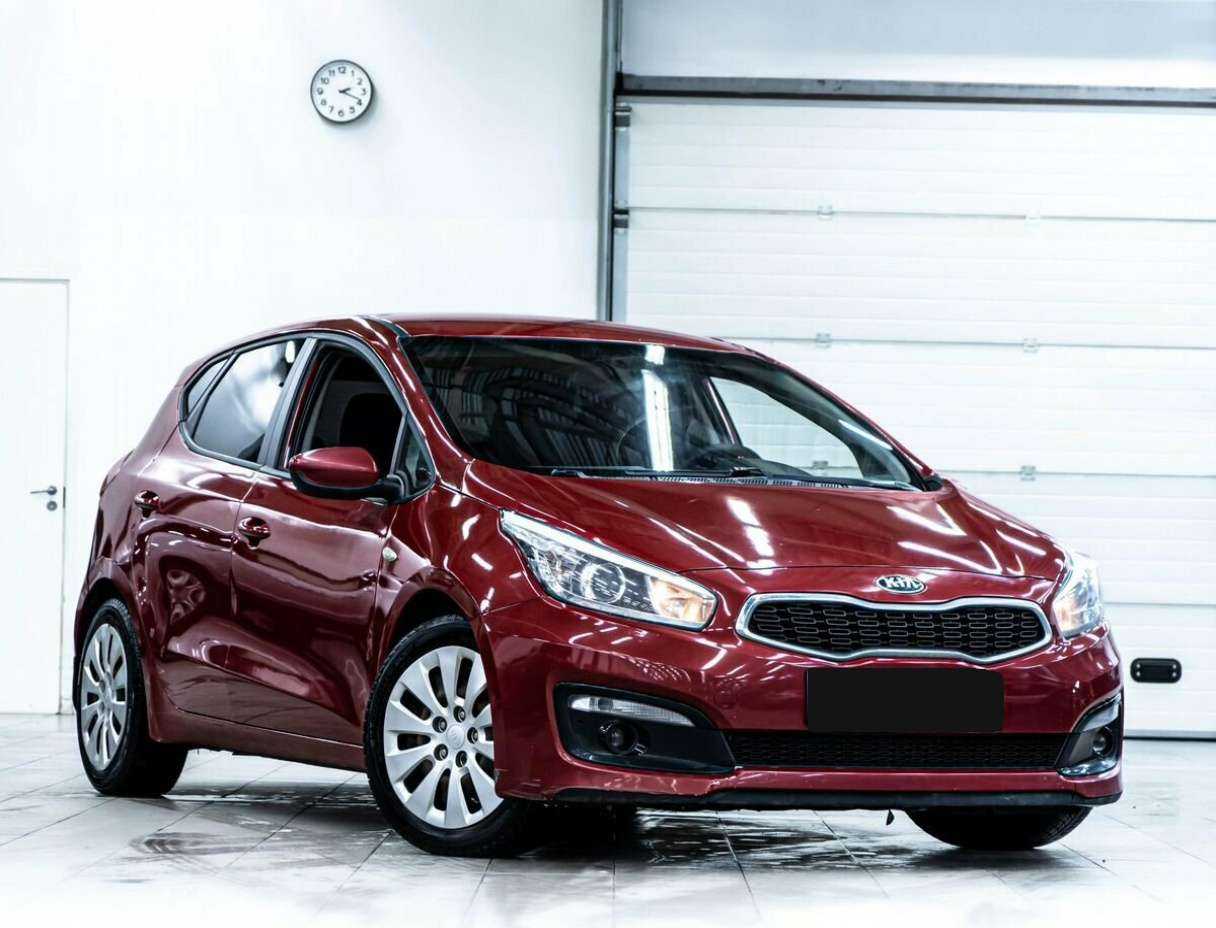 Купить Kia Ceed, 2018, 91 800 км, фото №2