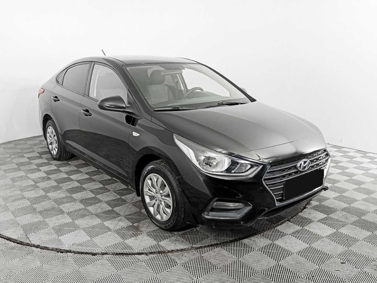 Купить Hyundai Solaris, 2017, 171 004 км, фото №3