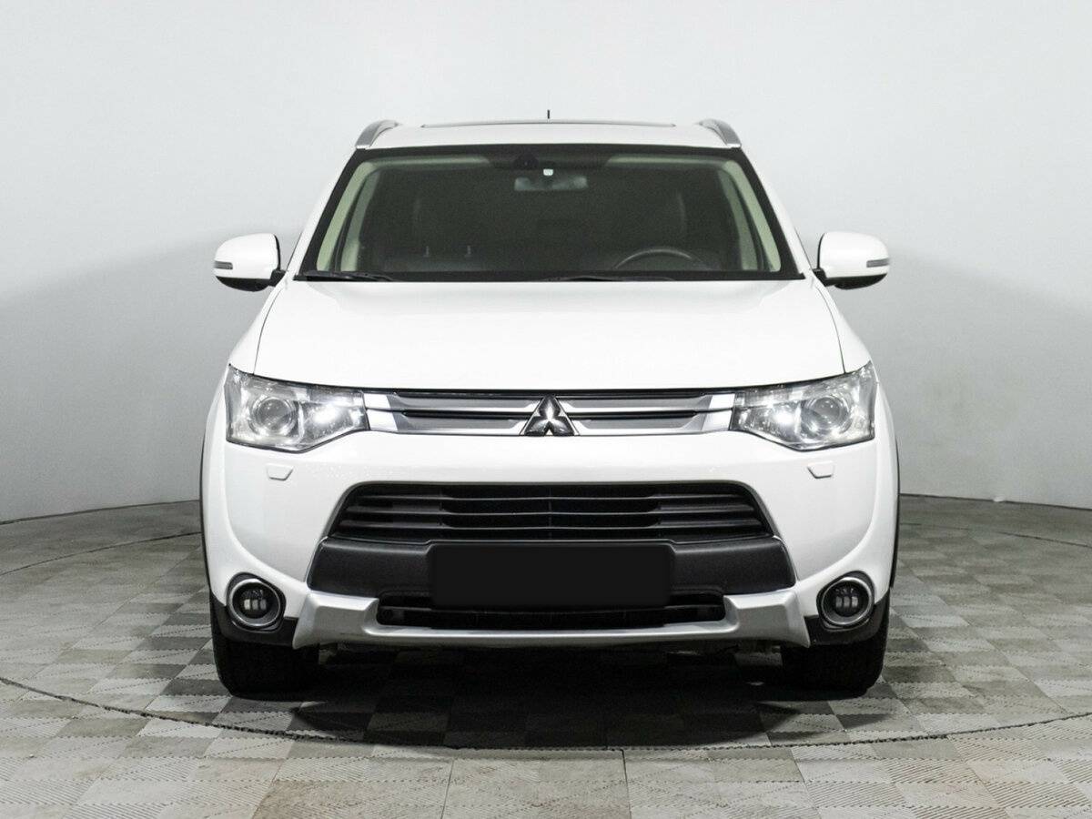 Купить Mitsubishi Outlander III Рестайлинг, 2014, 175 868 км, фото №2