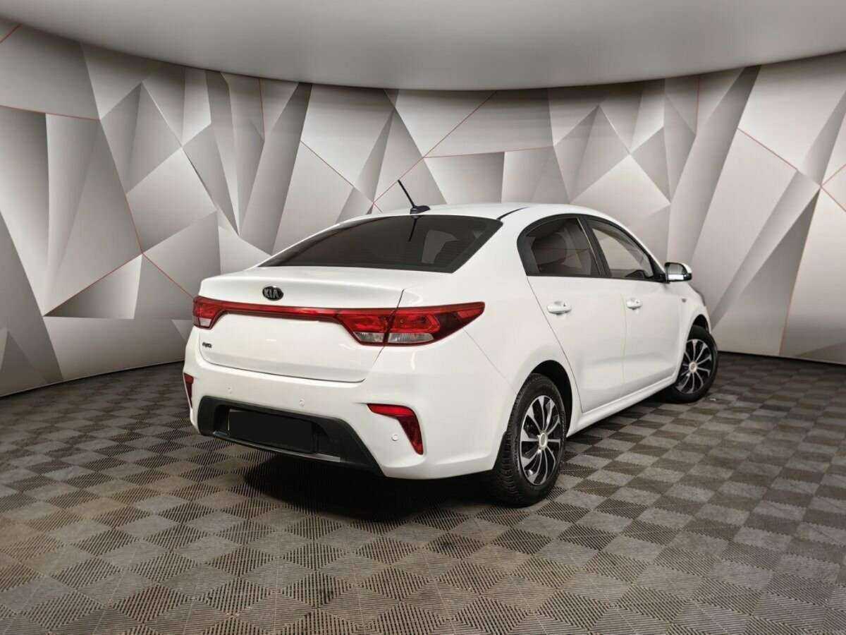 Купить Kia Rio, 2017, 137 151 км, фото №2