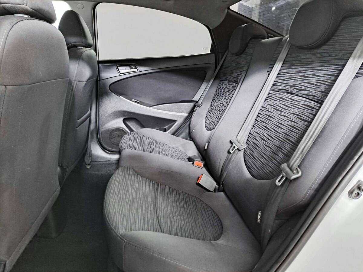 Купить Hyundai Solaris, 2016, 209 000 км, фото №8