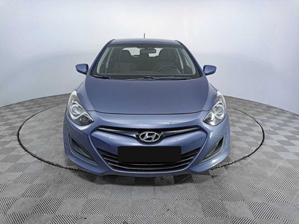 Купить Hyundai i30, 2012, 118 958 км, фото №2