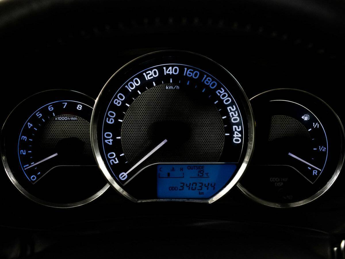 Купить Toyota Corolla, 2013, 340 342 км, фото №19