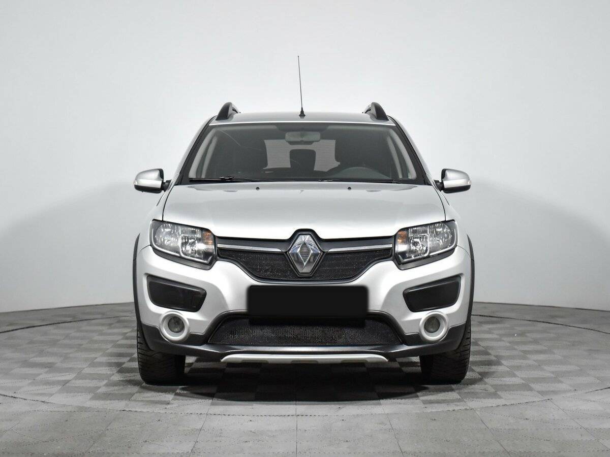 Купить Renault Sandero Stepway, 2017, 190 488 км, фото №2