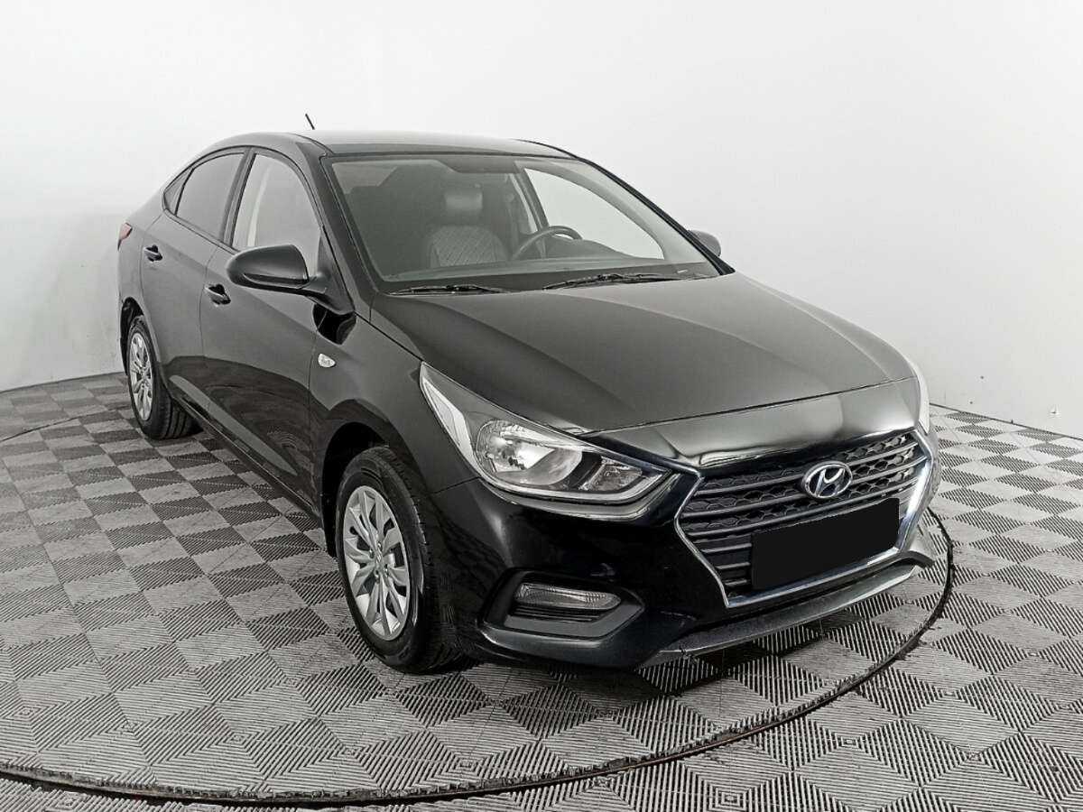 Купить Hyundai Solaris, 2018, 116 302 км, фото №3
