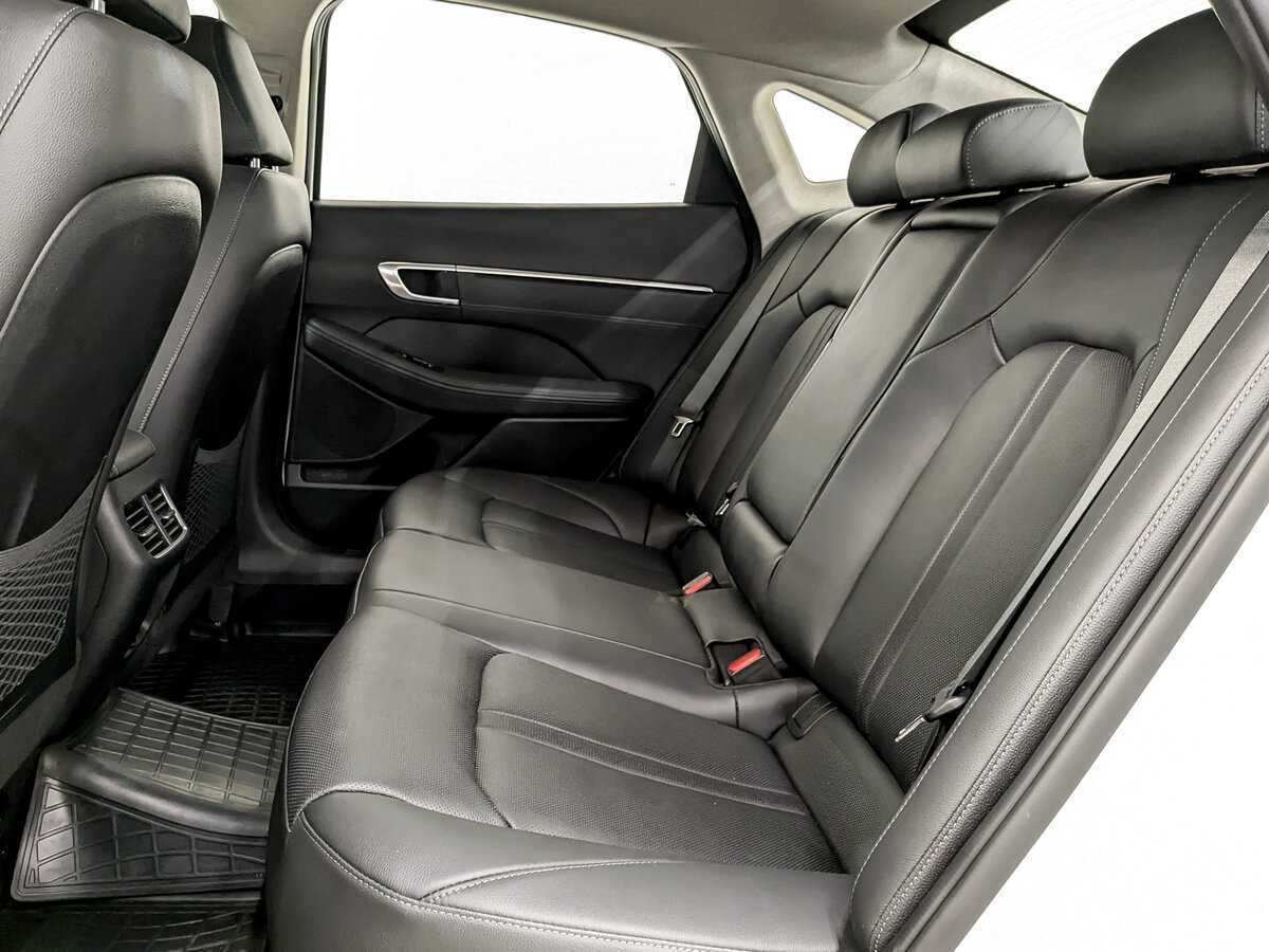 Купить Hyundai Sonata, 2022, 9 931 км, фото №12