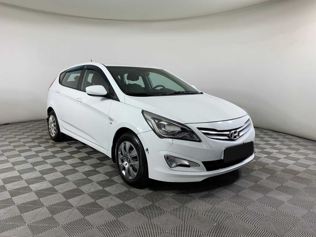 Купить Hyundai Solaris, 2016, 83 205 км, фото №3