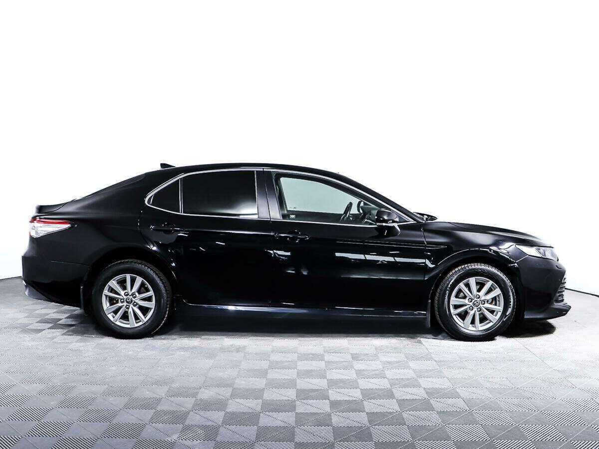 Купить Toyota Camry, 2020, 212 127 км, фото №2