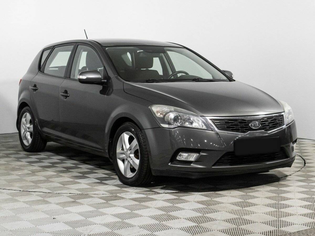 Купить Kia Ceed, 2012, 130 000 км, фото №3