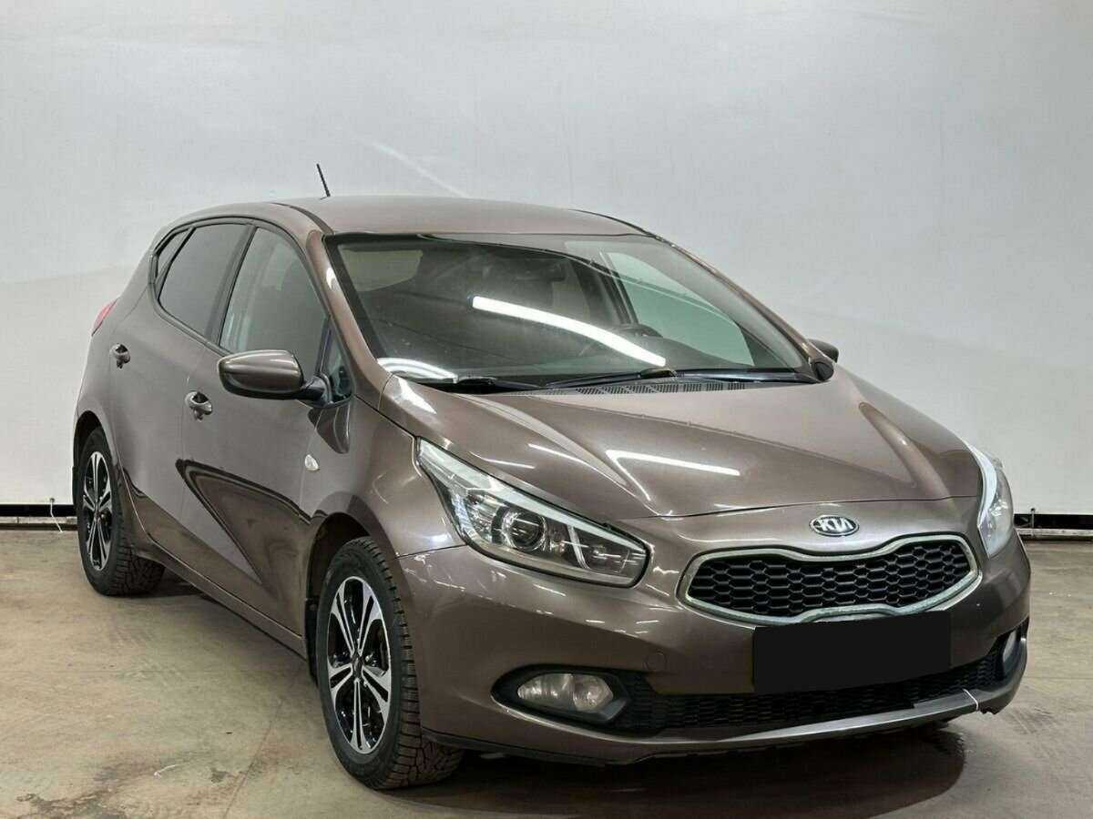 Купить Kia Ceed, 2013, 151 896 км, фото №3