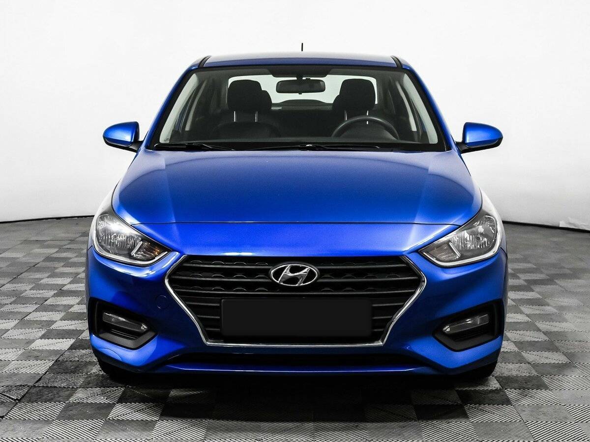 Купить Hyundai Solaris, 2018, 65 119 км, фото №2