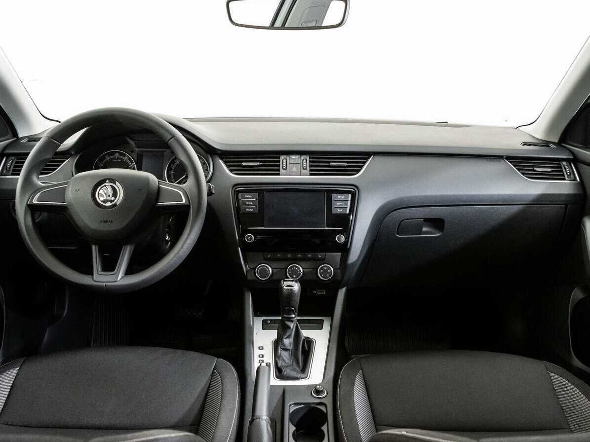 Купить Skoda Octavia, 2018, 66 722 км, фото №10