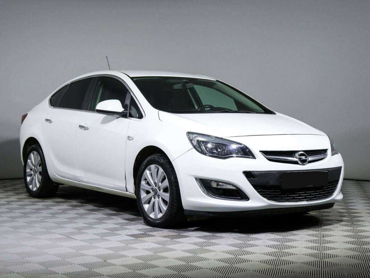 Купить Opel Astra, 2013, 98 000 км, фото №3