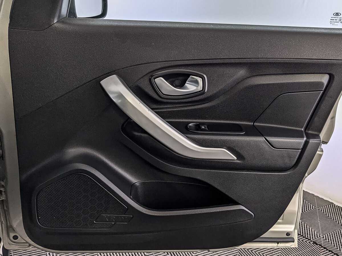 Купить Lada (ВАЗ) XRAY, 2019, 86 536 км, фото №25