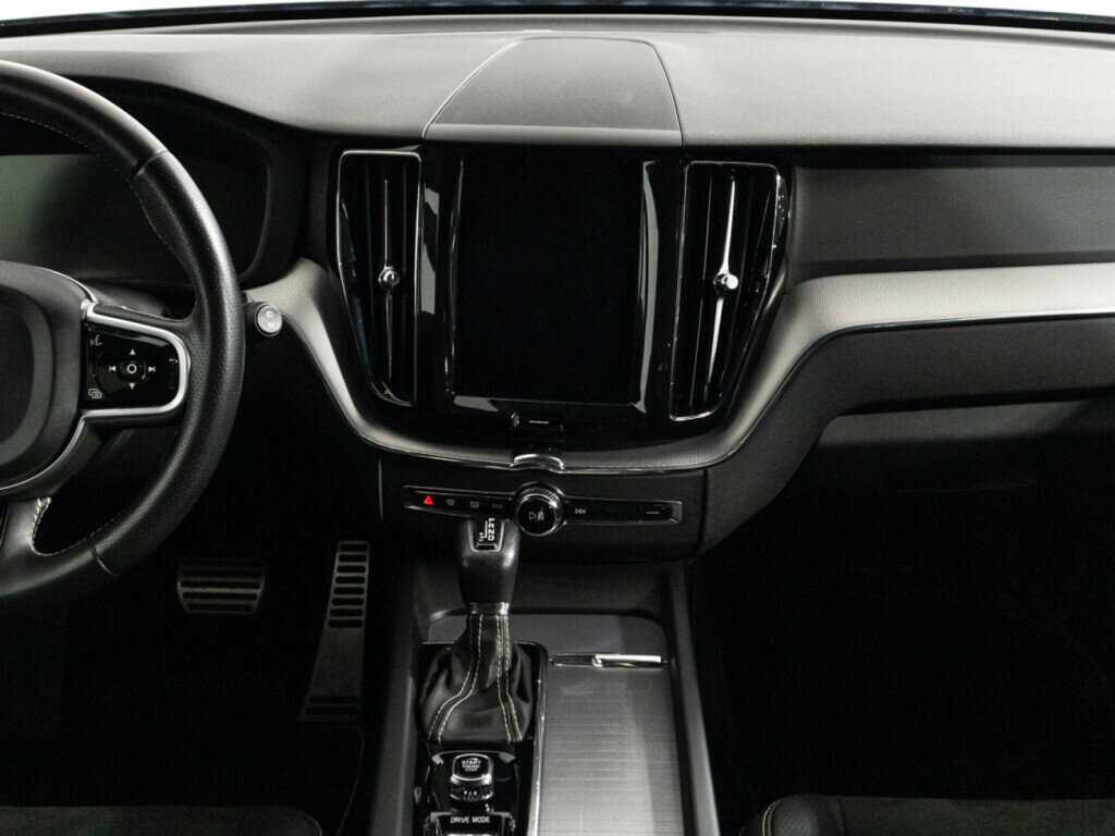 Купить Volvo XC60, 2018, 134 300 км, фото №14