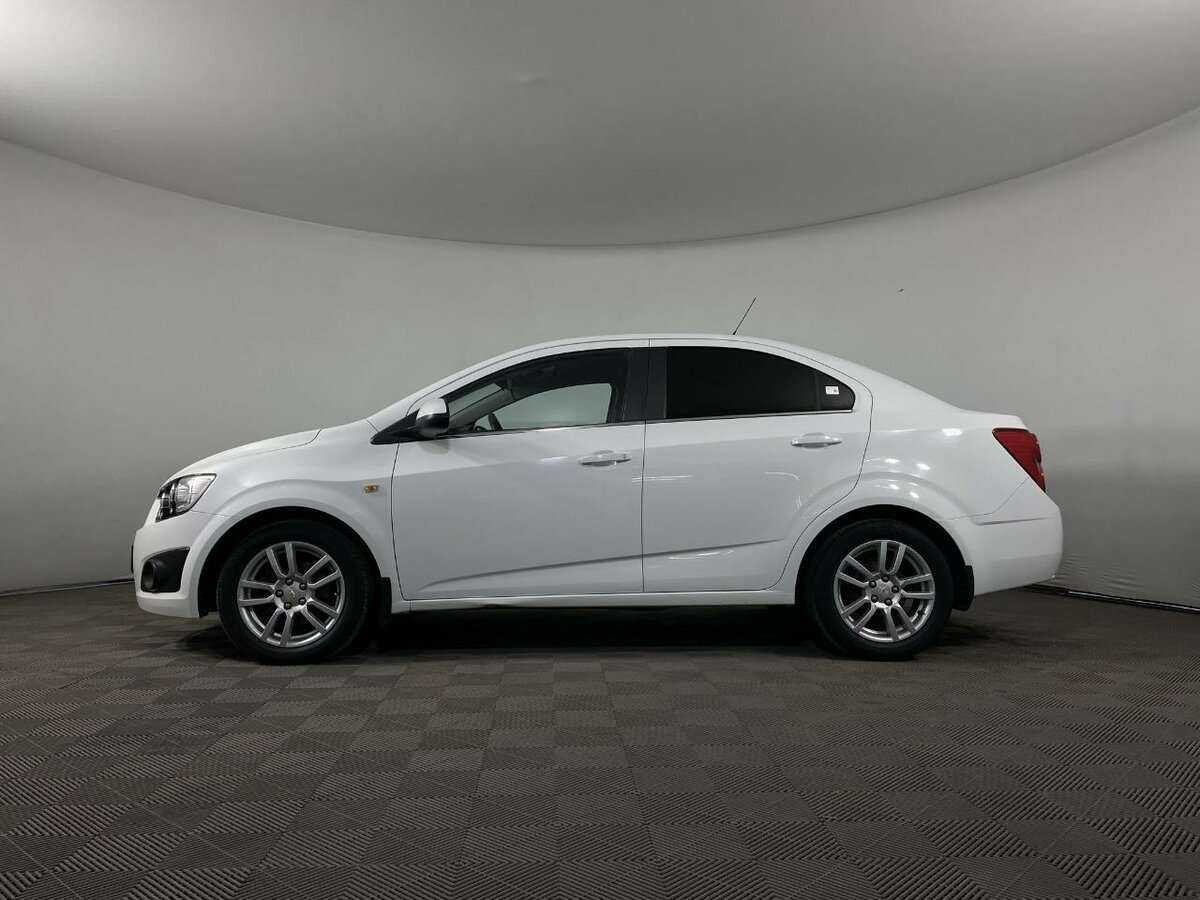 Купить Chevrolet Aveo, 2015, 103 623 км, фото №3