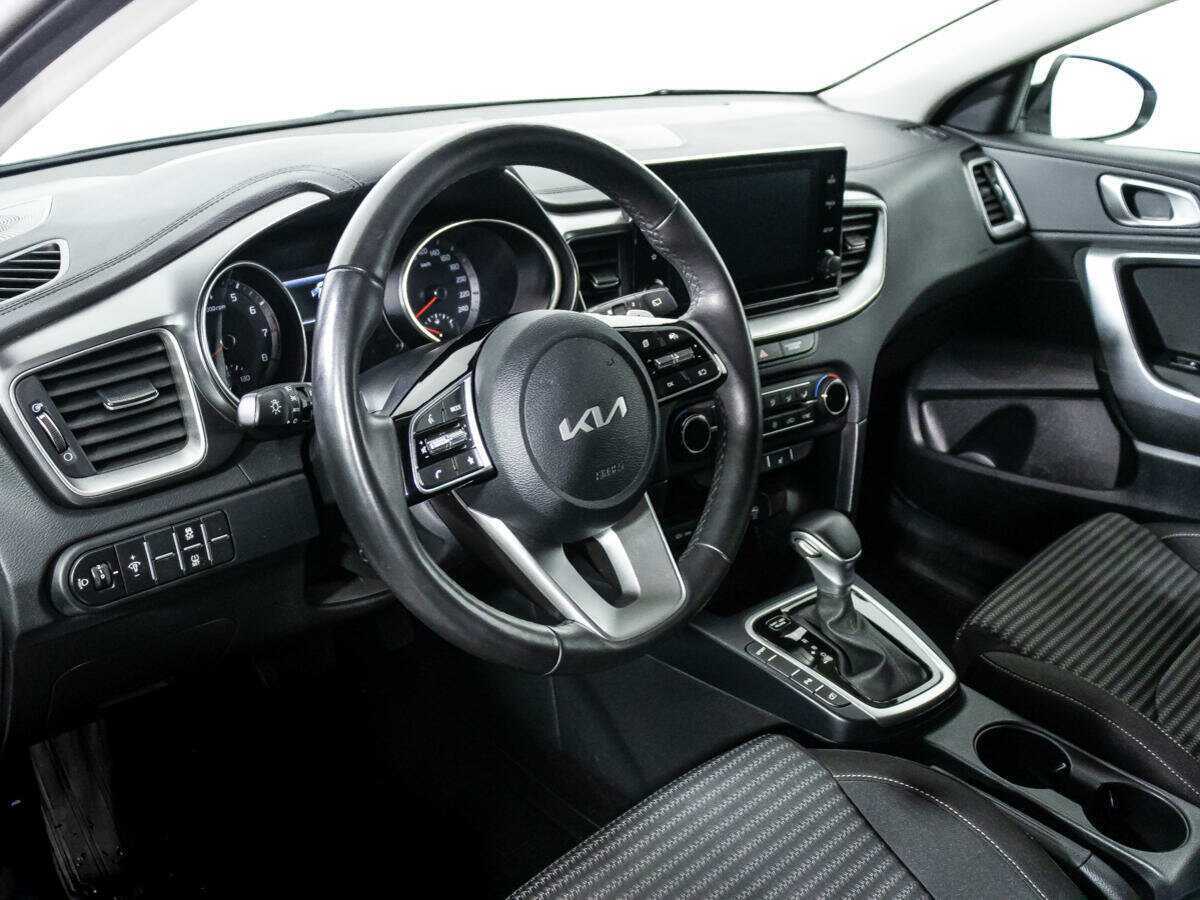 Купить Kia Ceed, 2023, 38 421 км, фото №11