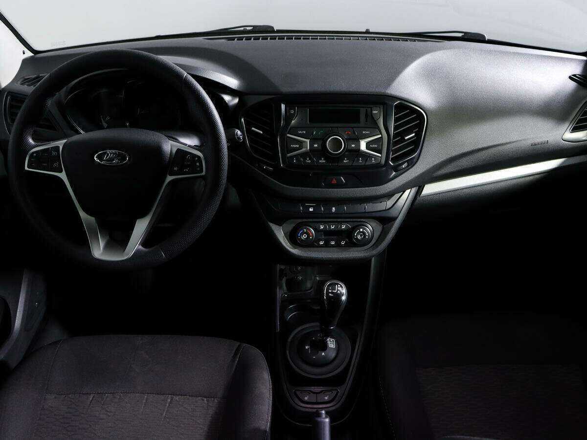 Купить Lada (ВАЗ) Vesta SW, 2019, 101 000 км, фото №10