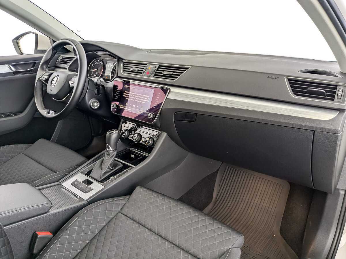 Купить Skoda Superb, 2021, 28 189 км, фото №9