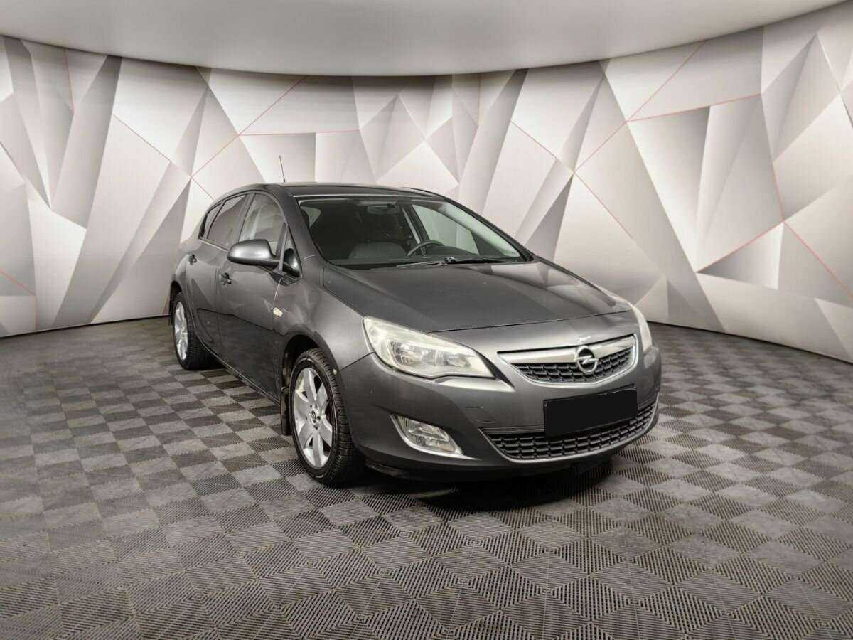 Купить Opel Astra, 2012, 156 000 км, фото №3