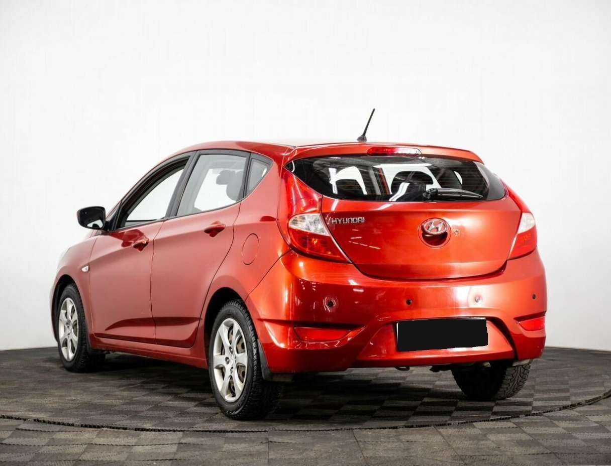 Купить Hyundai Solaris, 2012, 263 000 км, фото №3