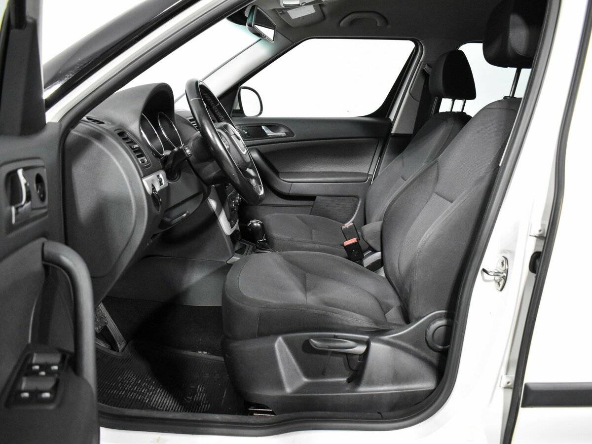Купить Skoda Yeti, 2013, 275 412 км, фото №9