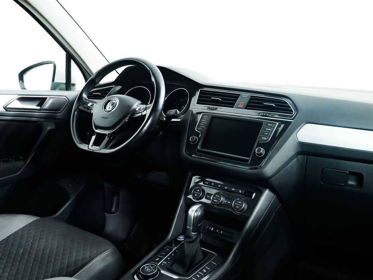 Купить Volkswagen Tiguan, 2017, 115 087 км, фото №9