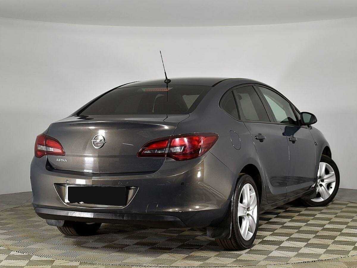 Купить Opel Astra, 2012, 210 302 км, фото №2
