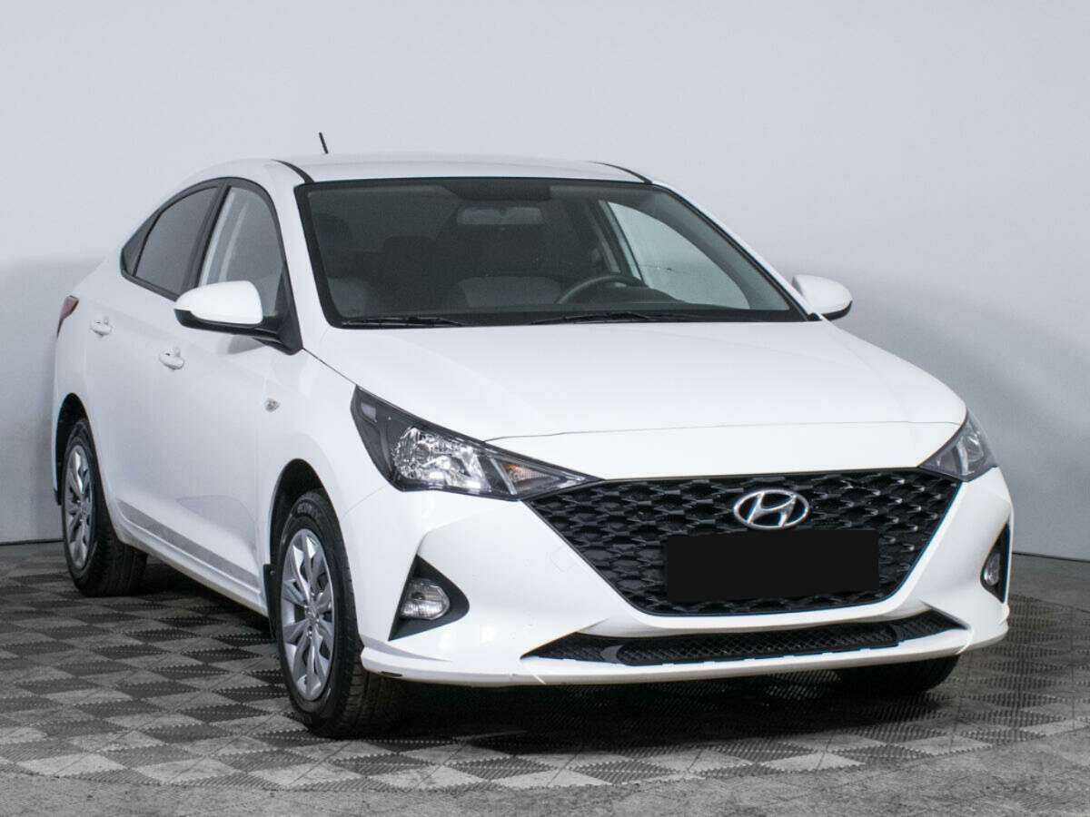 Купить Hyundai Solaris, 2021, 66 811 км, фото №3