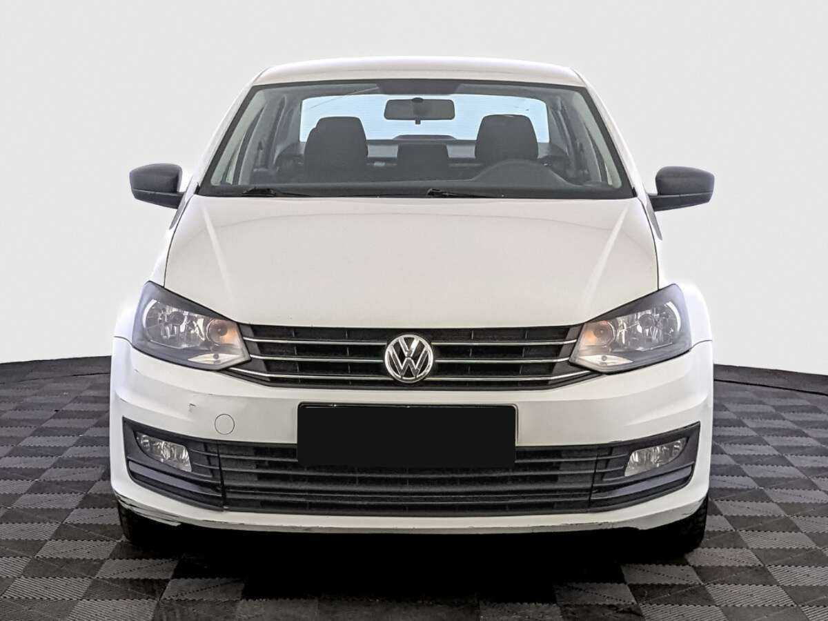 Купить Volkswagen Polo, 2018, 104 329 км, фото №2