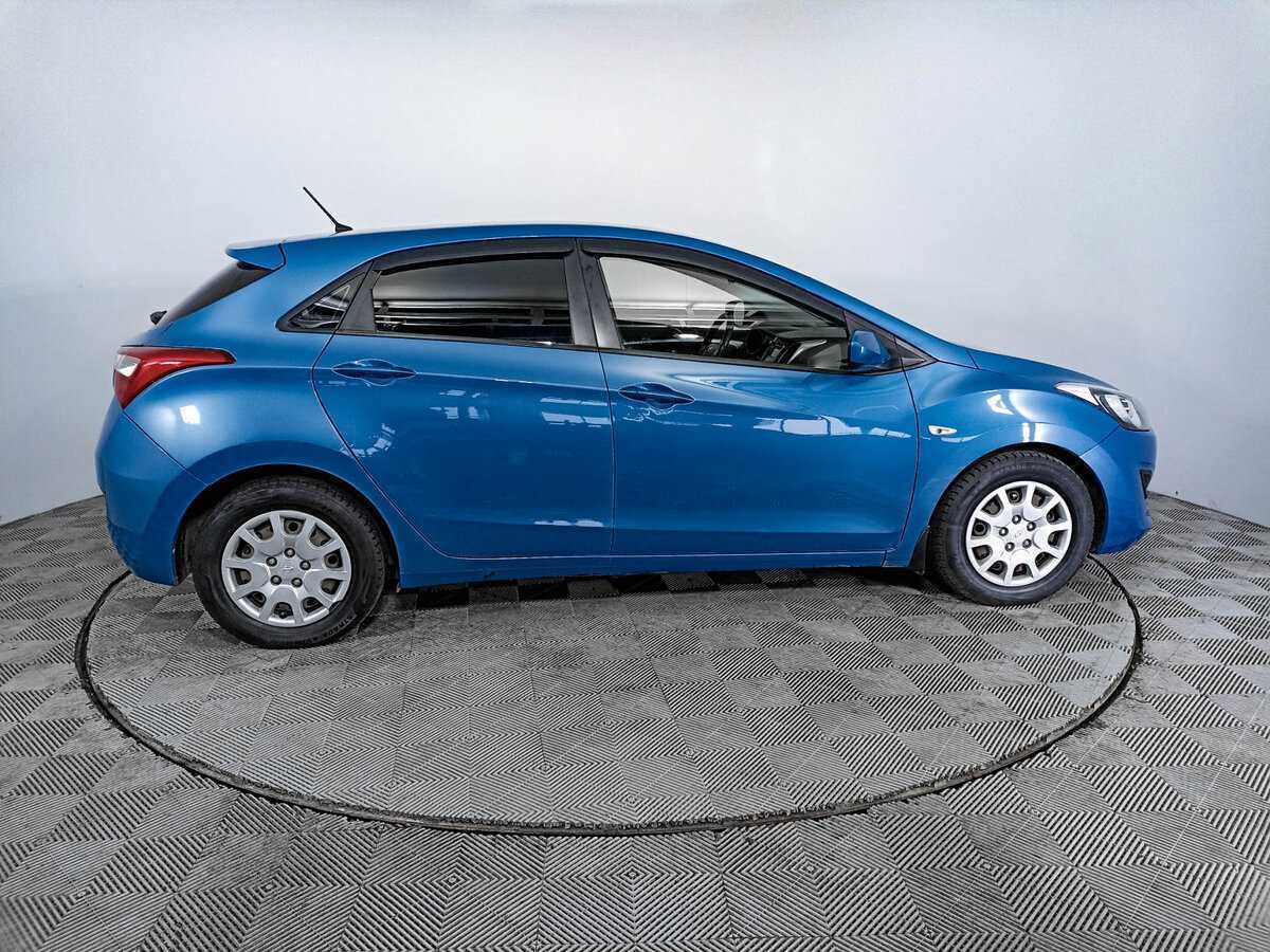 Купить Hyundai i30, 2013, 182 678 км, фото №4
