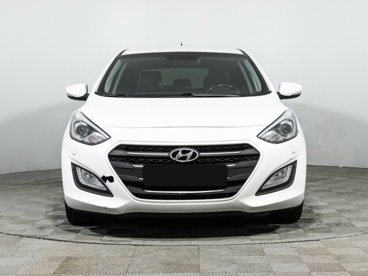 Купить Hyundai i30 II Рестайлинг, 2015, 94 144 км, фото №2