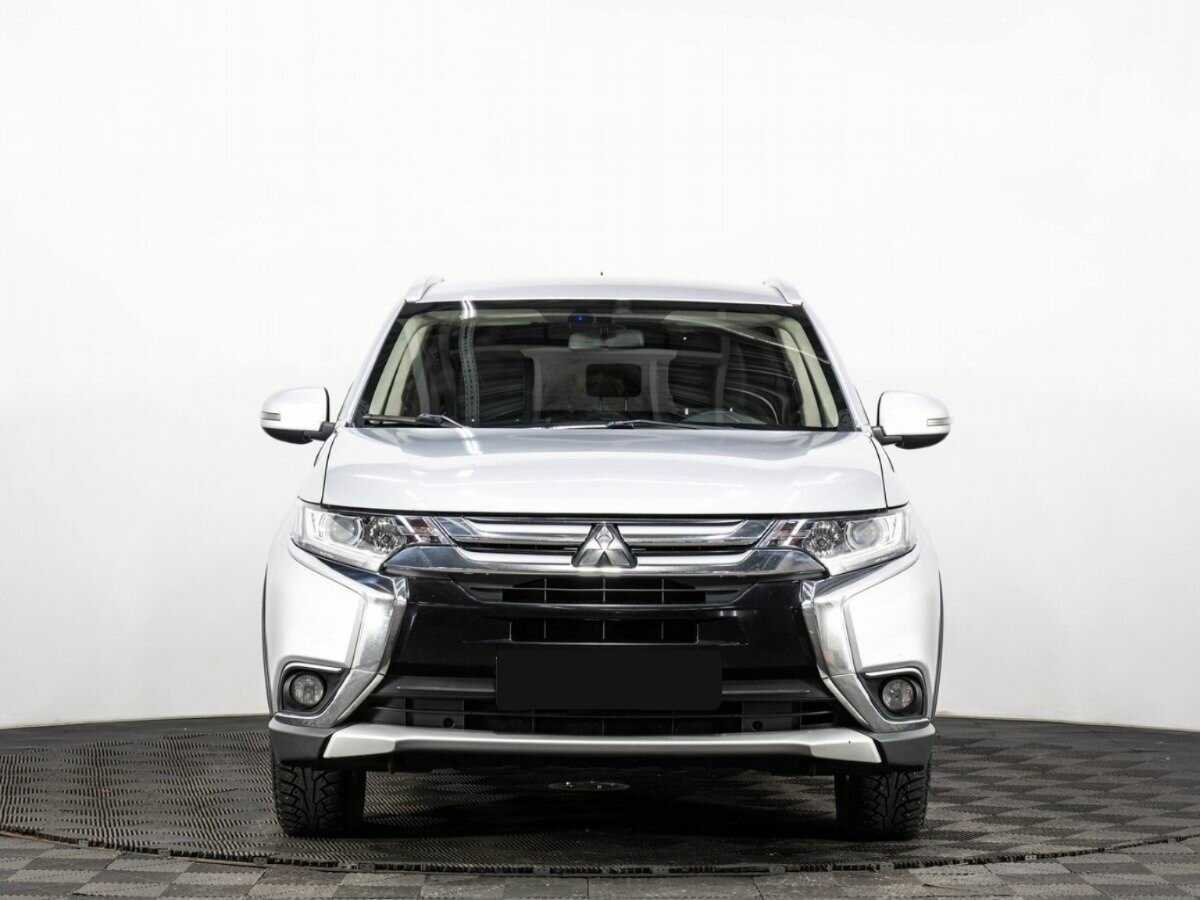Купить Mitsubishi Outlander, 2016, 168 000 км, фото №2