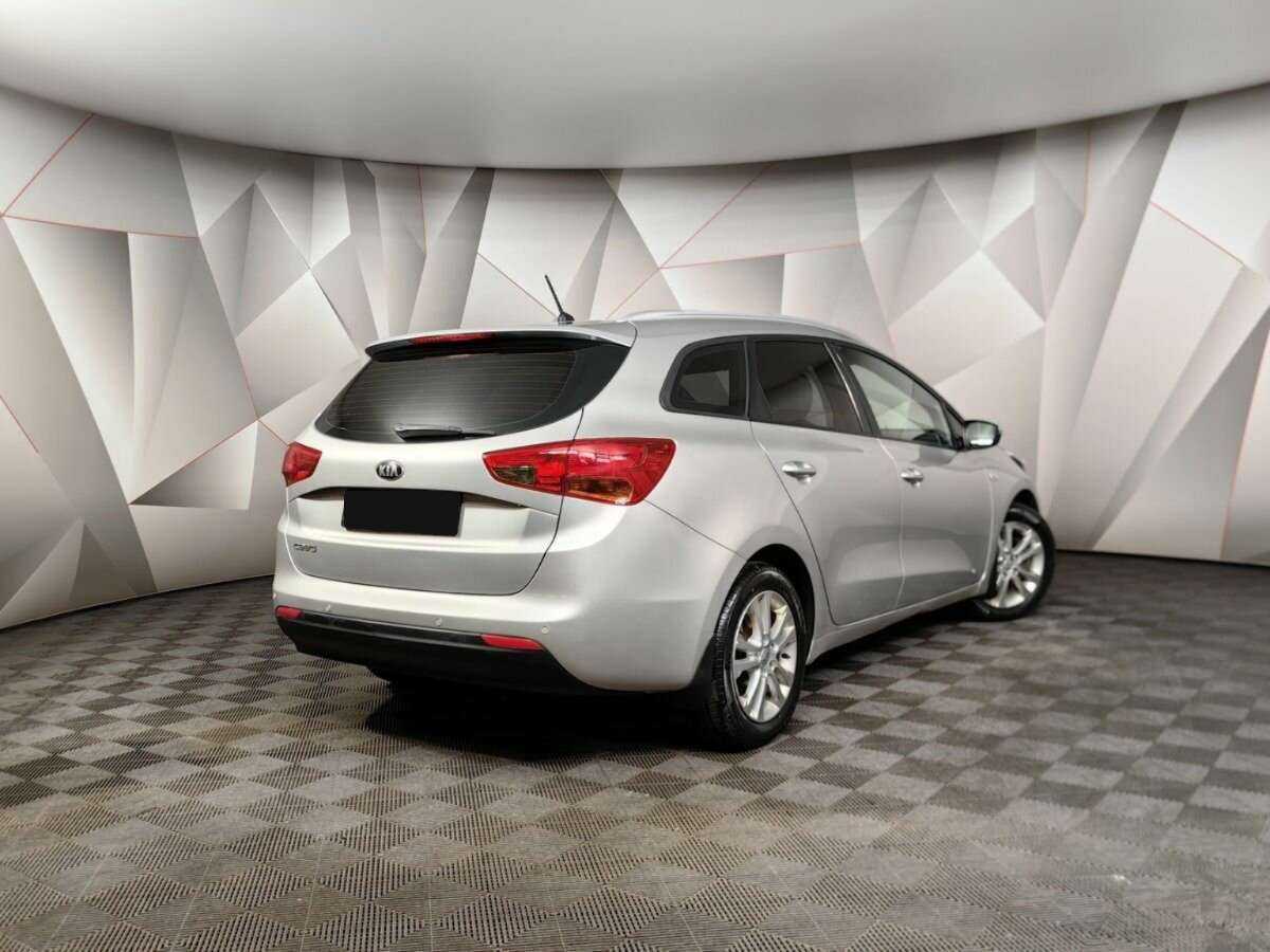 Купить Kia Ceed, 2015, 167 333 км, фото №2