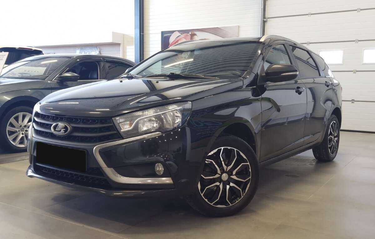 Купить Lada (ВАЗ) Vesta SW, 2020, 60 420 км, фото №1
