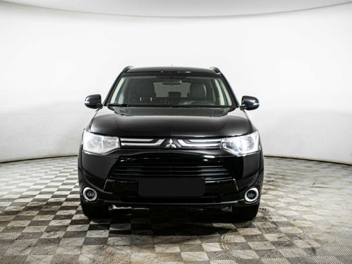 Купить Mitsubishi Outlander, 2013, 180 713 км, фото №2
