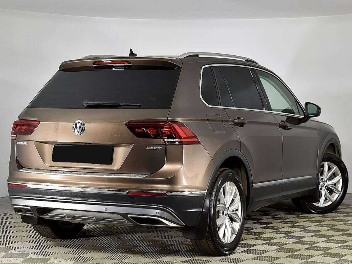 Купить Volkswagen Tiguan, 2018, 111 878 км, фото №2