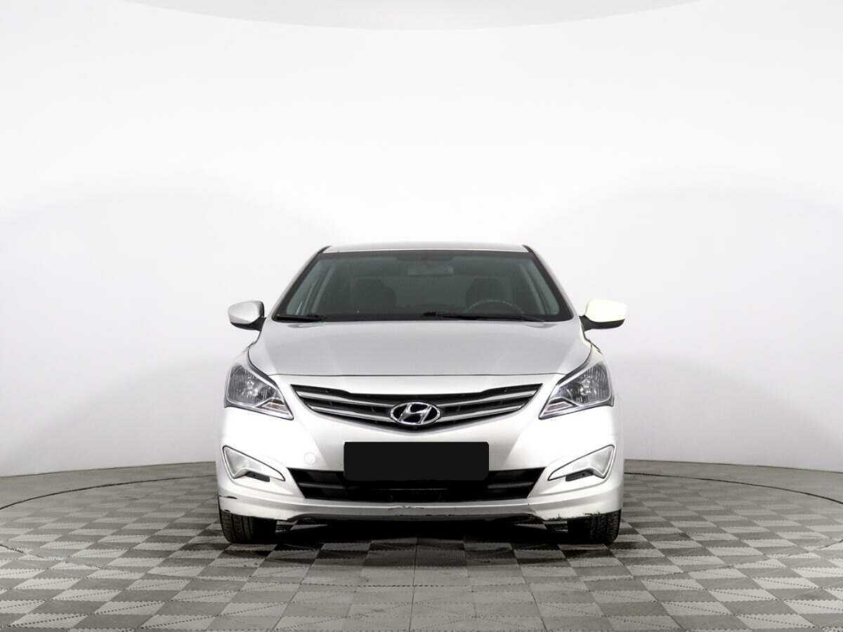 Купить Hyundai Solaris, 2016, 202 090 км, фото №2
