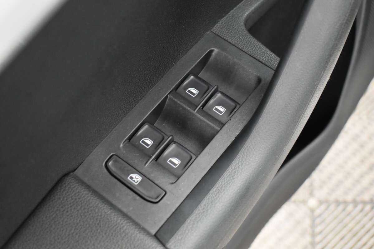 Купить Skoda Octavia, 2014, 199 563 км, фото №13