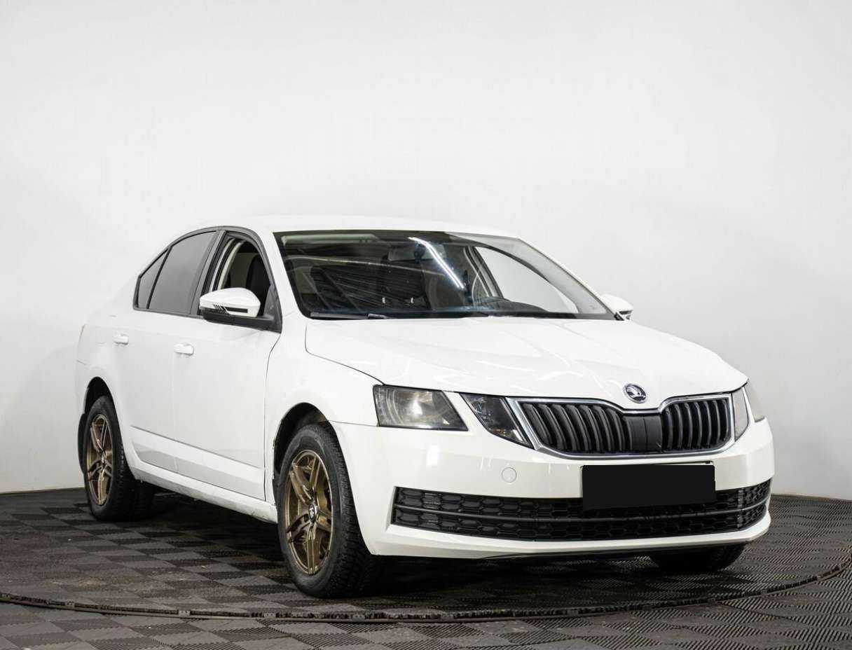 Купить Skoda Octavia, 2017, 178 000 км, фото №3