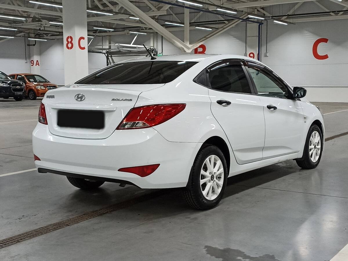 Купить Hyundai Solaris, 2015, 157 533 км, фото №5