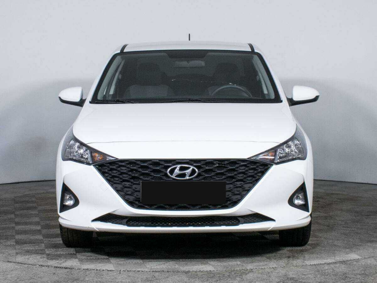 Купить Hyundai Solaris, 2021, 66 811 км, фото №2