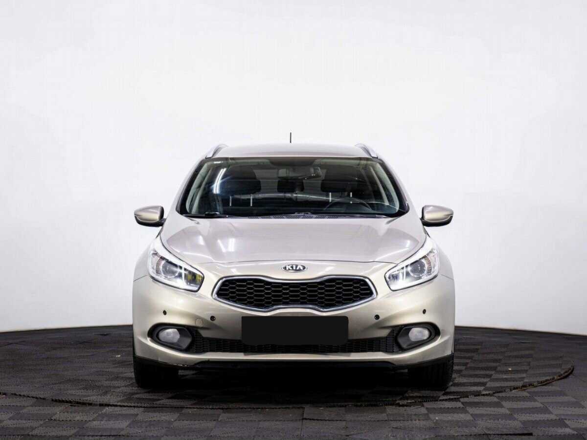 Купить Kia Ceed, 2013, 130 000 км, фото №2