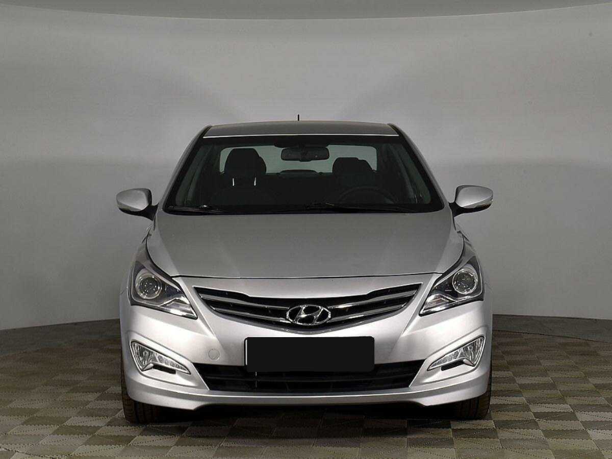 Купить Hyundai Solaris, 2015, 105 137 км, фото №3