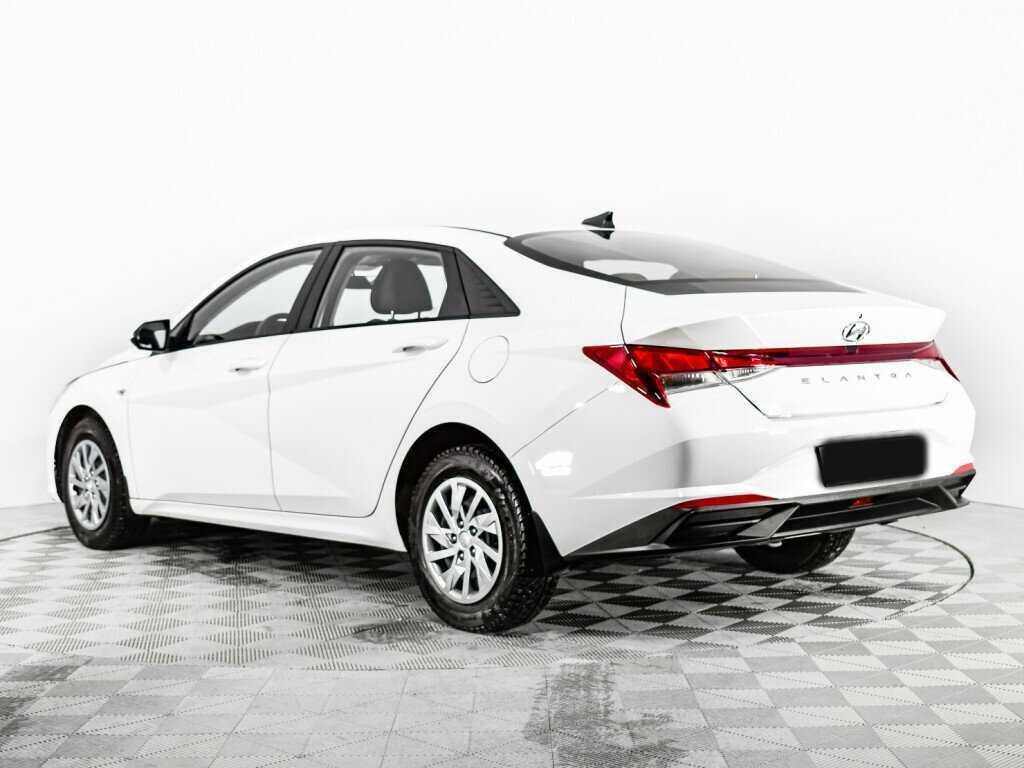 Купить Hyundai Elantra, 2021, 42 756 км, фото №7