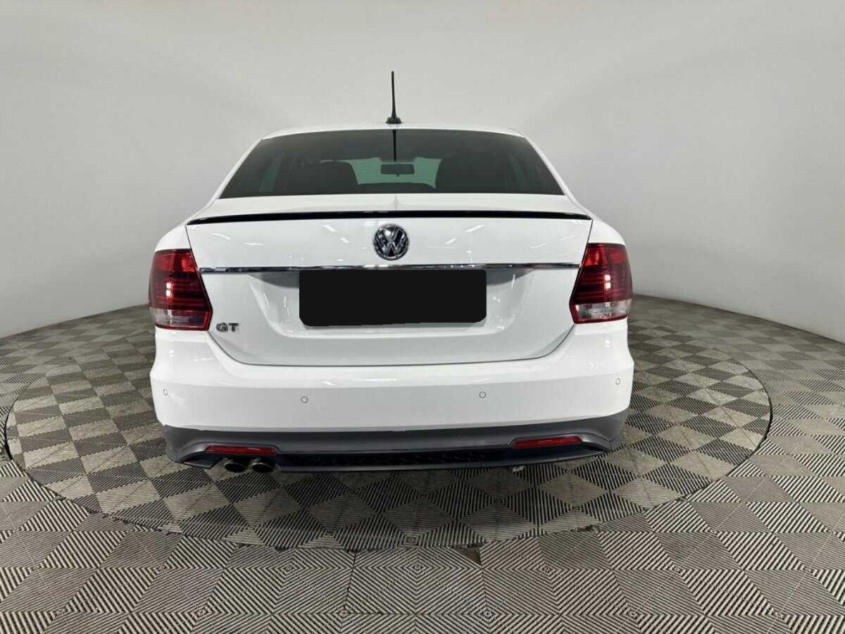 Купить Volkswagen Polo, 2018, 170 000 км, фото №3
