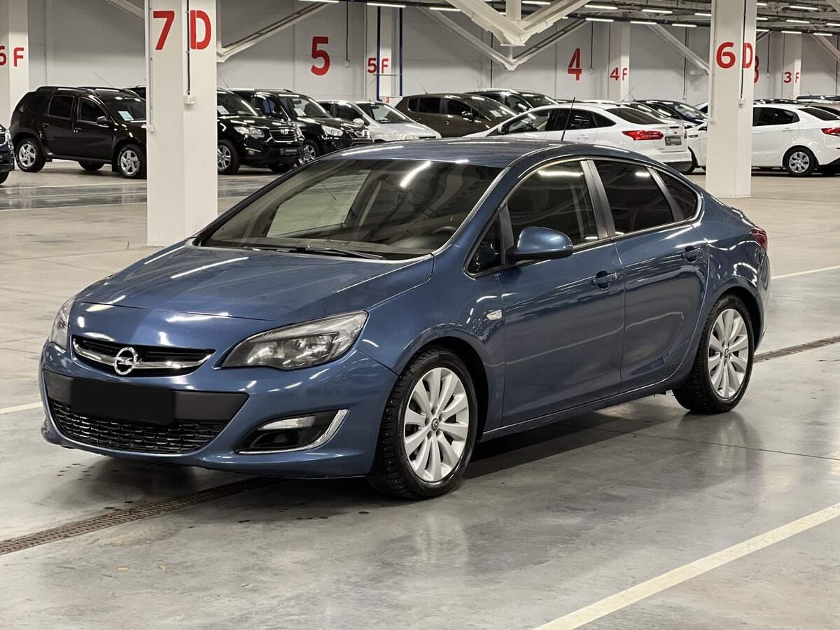 Купить Opel Astra, 2013, 139 012 км, фото №1
