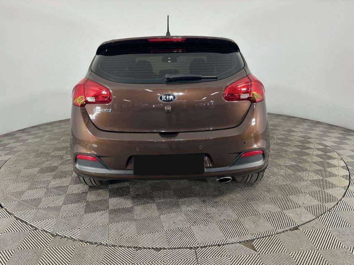 Купить Kia Ceed, 2014, 117 000 км, фото №3