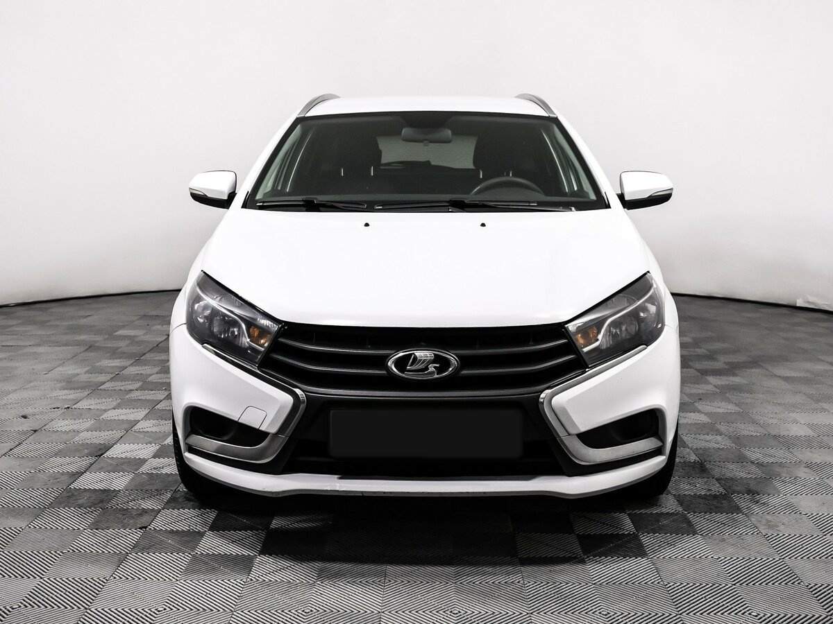 Купить Lada (ВАЗ) Vesta SW, 2020, 202 753 км, фото №2